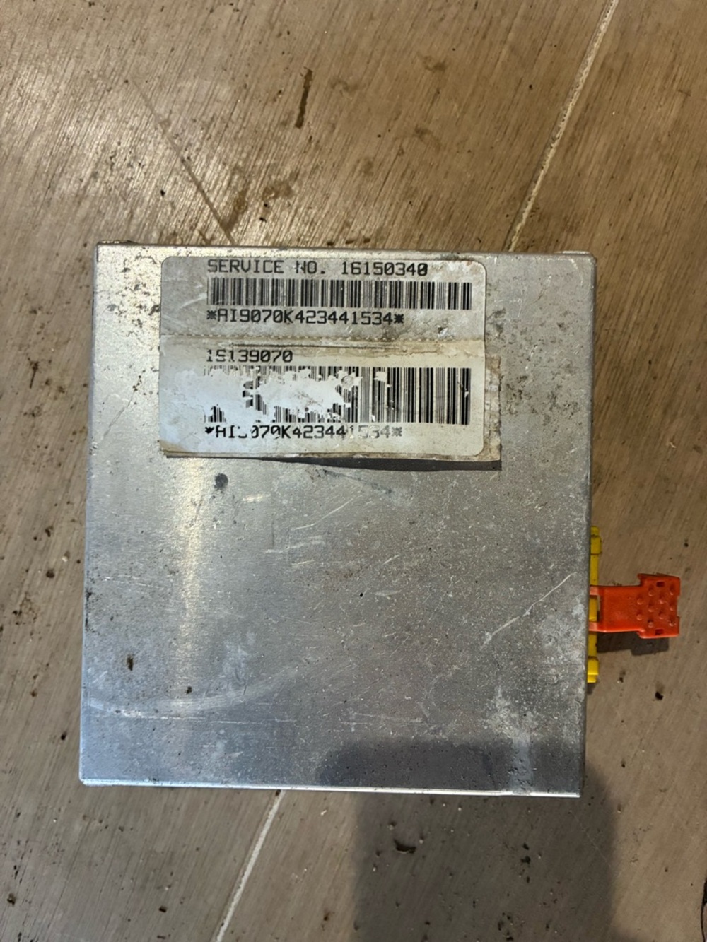 Pontiac firebird 1992-1994 SRS Control module energy reserve module